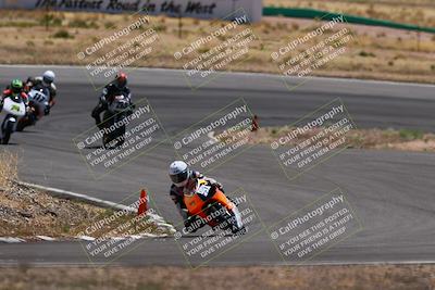 media/Apr-19-2025-AHRMA (Sat) [[3d98ca3309]]/Race/Group 3/turn 4/
